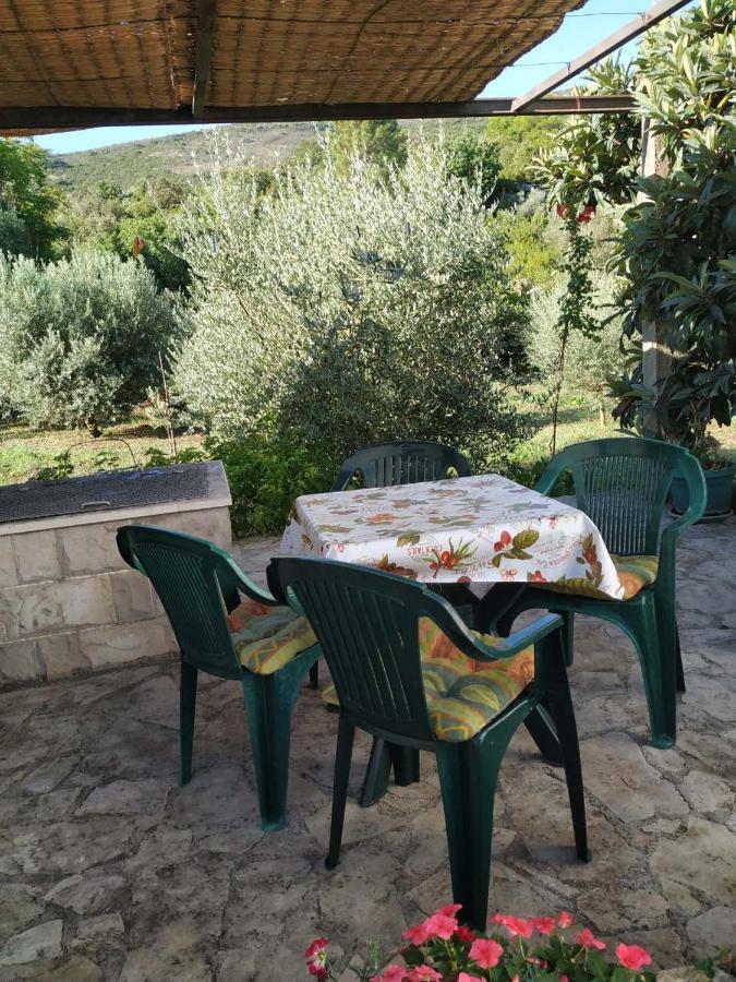 Kjara Apartments Tivat Eksteriør bilde